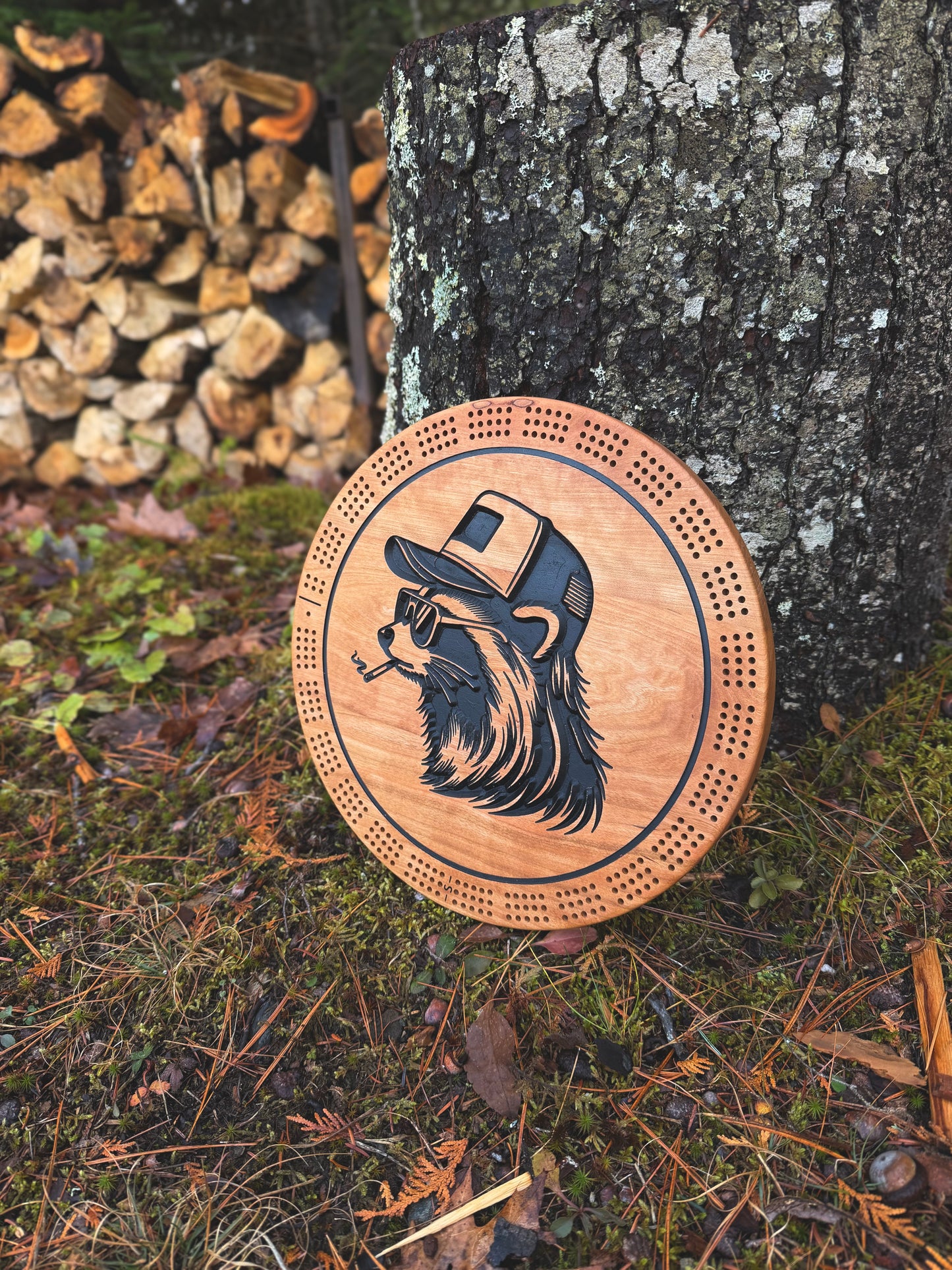 Raccoon Cribbage Board