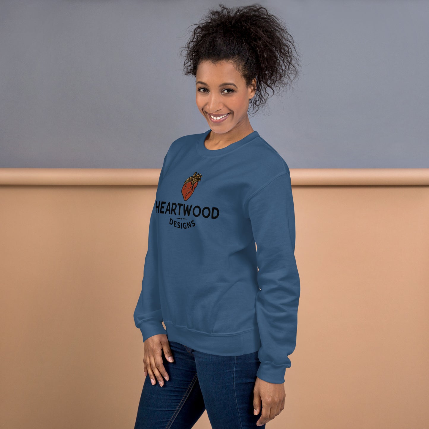 Heartwood Crewneck sweatshirt - Simple Logo